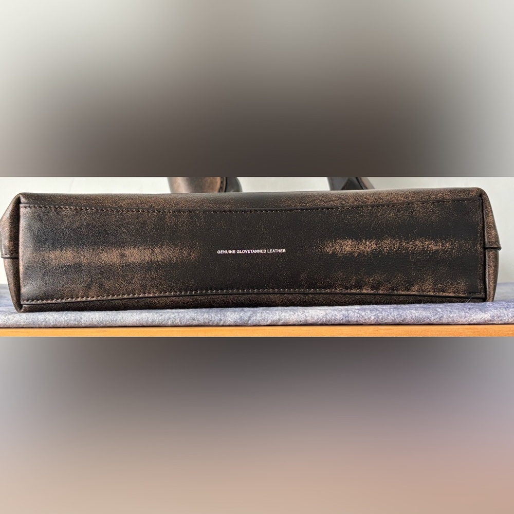 Coach Brooklyn 28 Loved Leather - Picture 7 of 15